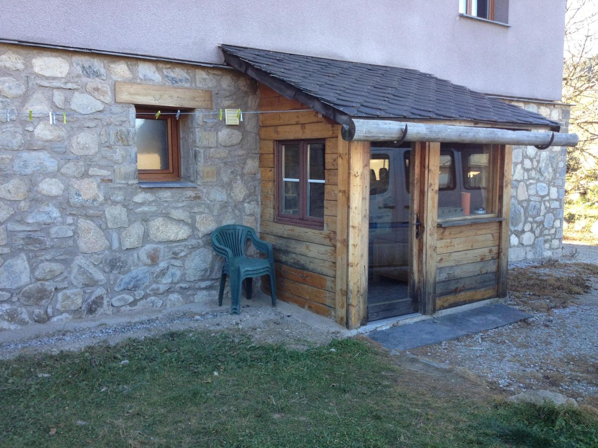 Apartment Paisible Pres Des Pistes De 4 Pers Fontrabiouse